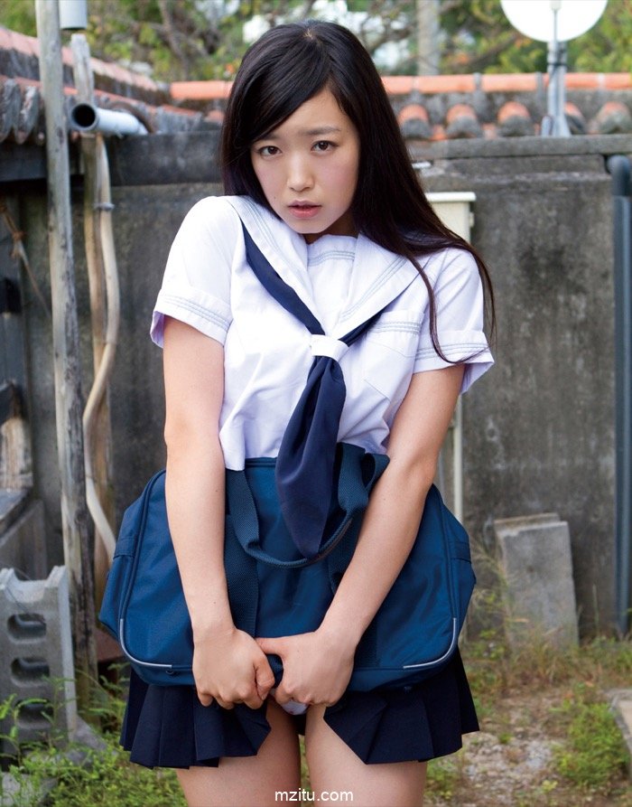 美女佐佐木心音性感写真-巴卡街拍