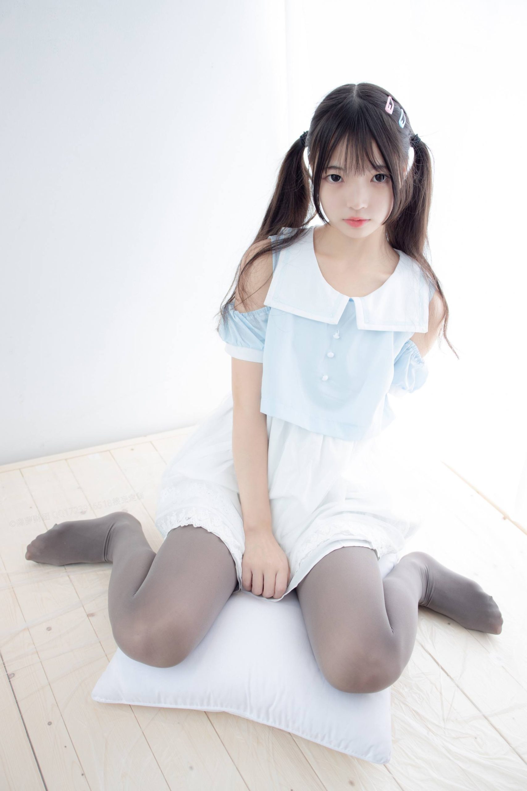 图片[5]-超级甜美的灰丝小姑娘【86P】20005-巴卡街拍