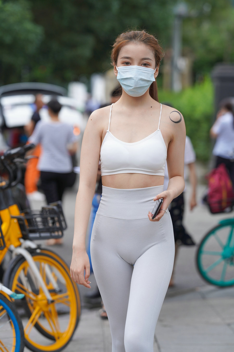 图片[2]-灰色瑜伽裤女孩 J1323 723P4V-17.9GB-巴卡街拍