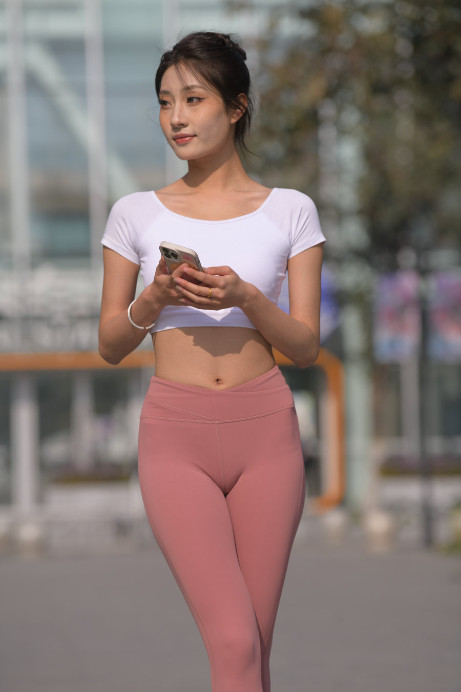 图片[1]-粉红色瑜伽裤女孩J4915 583P1V-26.4GB-巴卡街拍