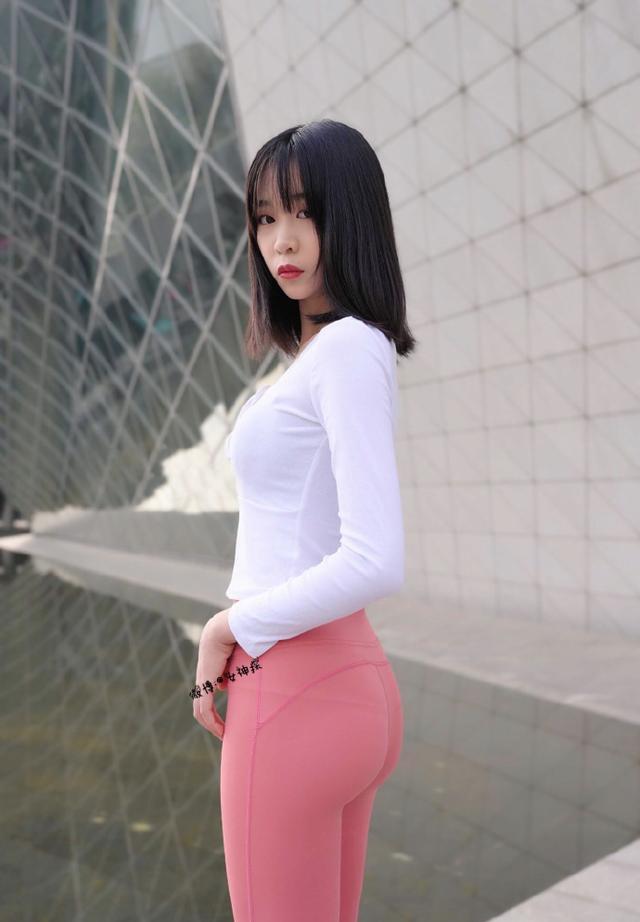 图片[4]-粉色瑜伽裤年轻女孩 J1311 417P17V-14.9GB-巴卡街拍