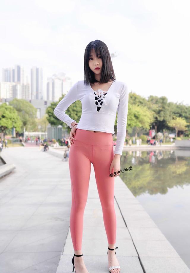 图片[2]-粉色瑜伽裤年轻女孩 J1311 417P17V-14.9GB-巴卡街拍