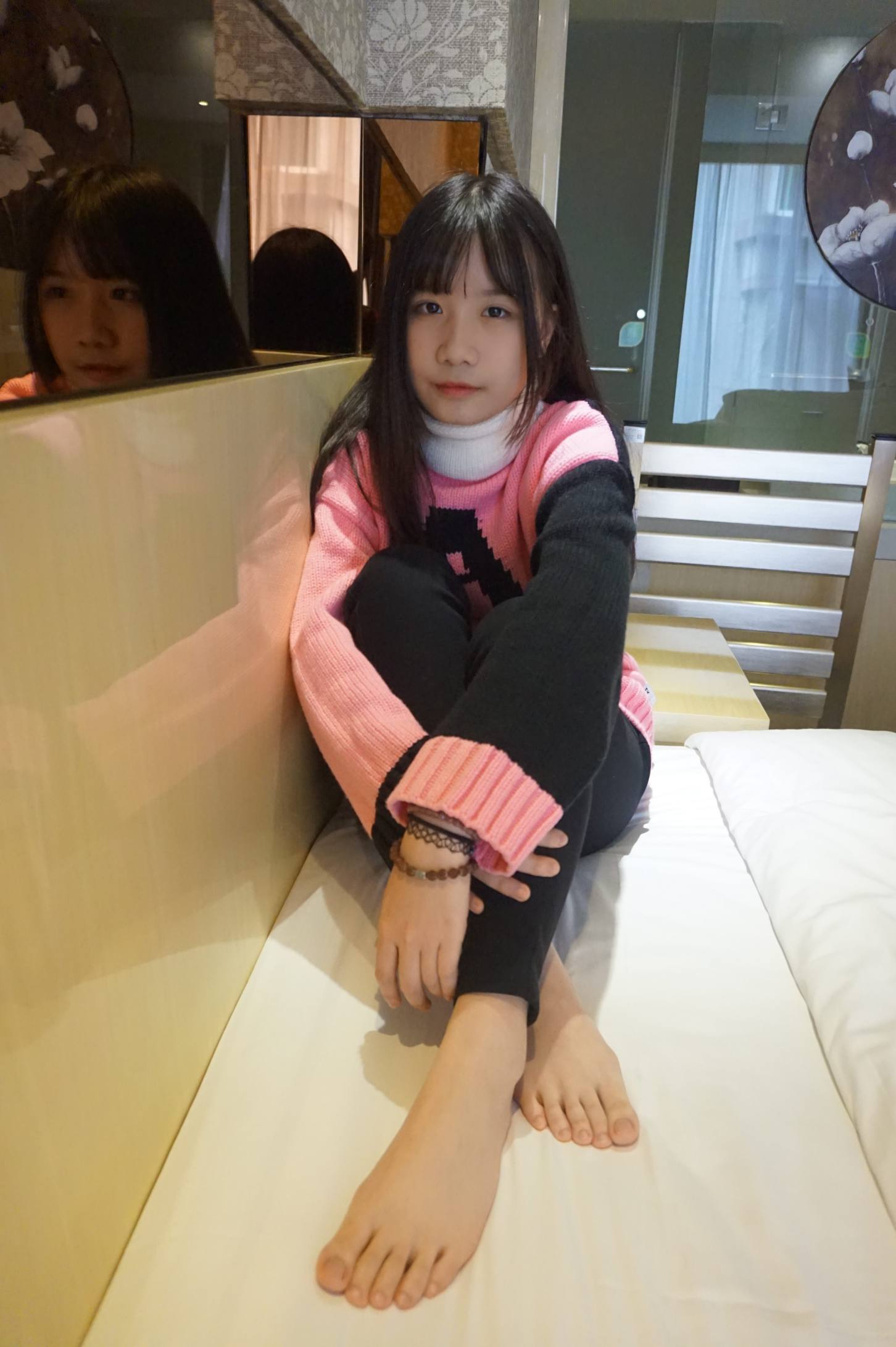 图片[3]-齐刘海的长发女孩【70P】20016-巴卡街拍
