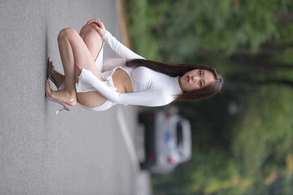 图片[5]-非常精致的侧边裙姑娘，忒好看了！【299P】00017-巴卡街拍
