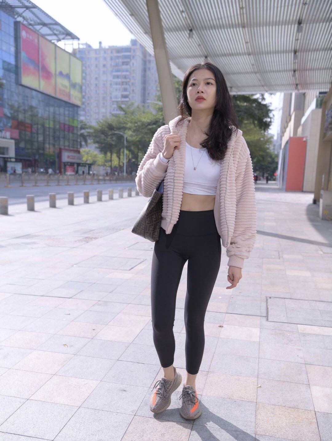 图片[3]-逛街的紧身瑜伽裤女孩 J1455 411P2V-26.6GB-巴卡街拍