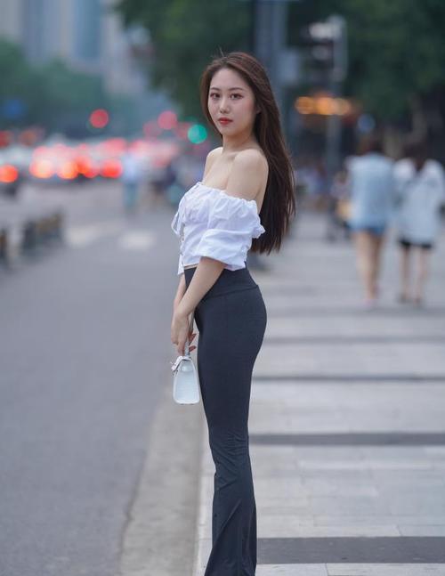 图片[3]-身材非常哇塞的瑜伽裤女孩  J1333 521P6V-21.6GB-巴卡街拍