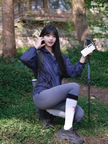 图片[6]-爱爬山的瑜伽裤MM，太甜美了！~-巴卡街拍